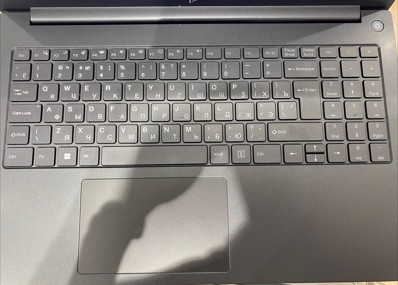 Ноутбук F+ Flaptop i FLTP-5i5-8256, серый, 15.6", Intel Core i5, 8 ГБ ОЗУ, 256 ГБ SSD