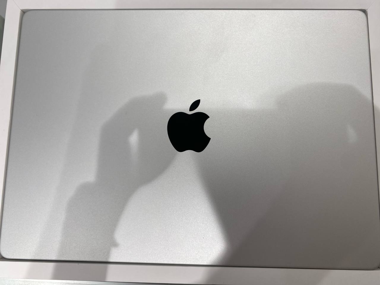Ноутбук Apple MacBook Pro 14" (2024) M4, 16 ГБ ОЗУ, 512 ГБ SSD, серебристый-1