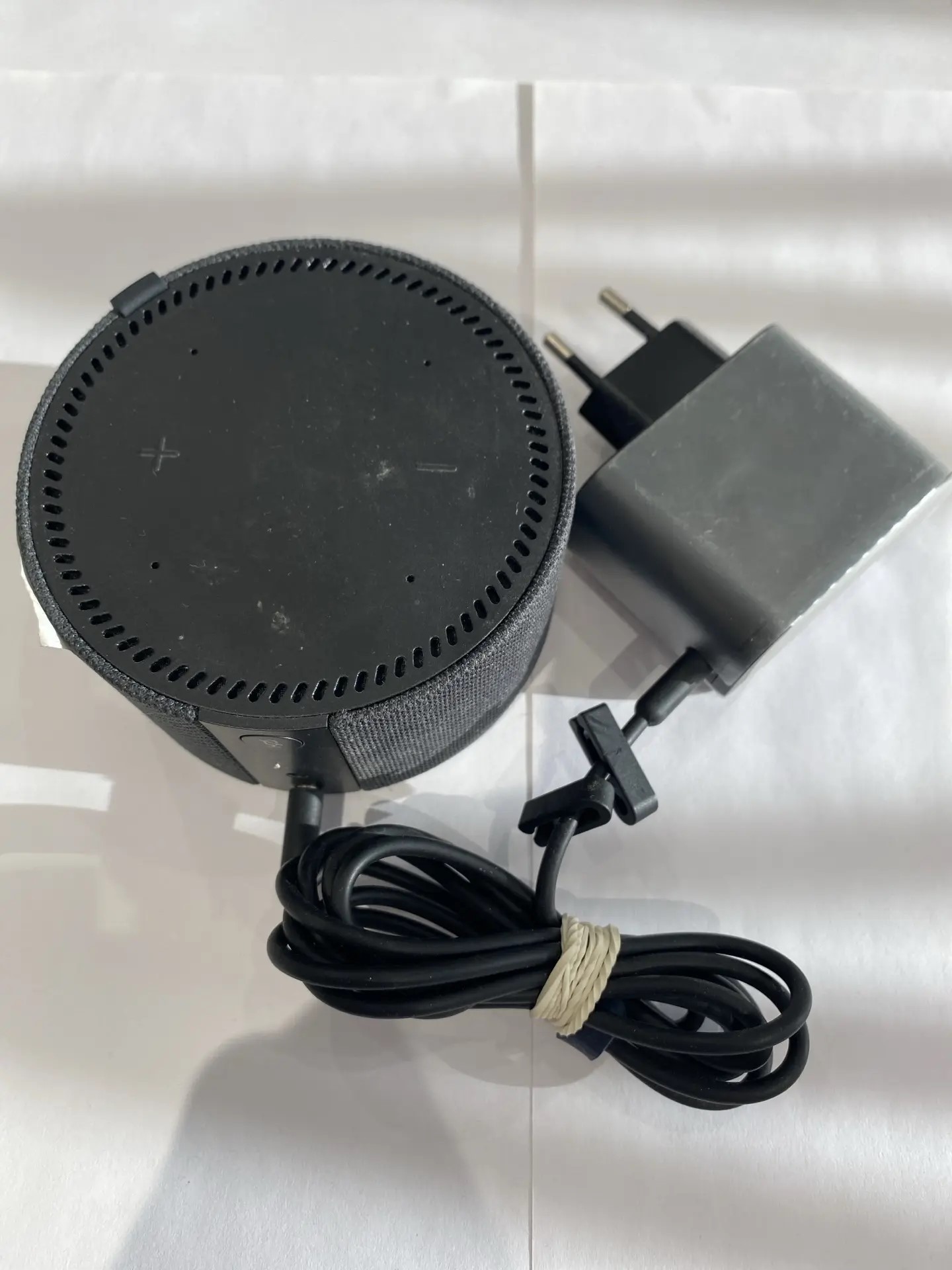 Умная колонка Яндекс Станция Мини с Алисой YNDX-00020, чёрная-1