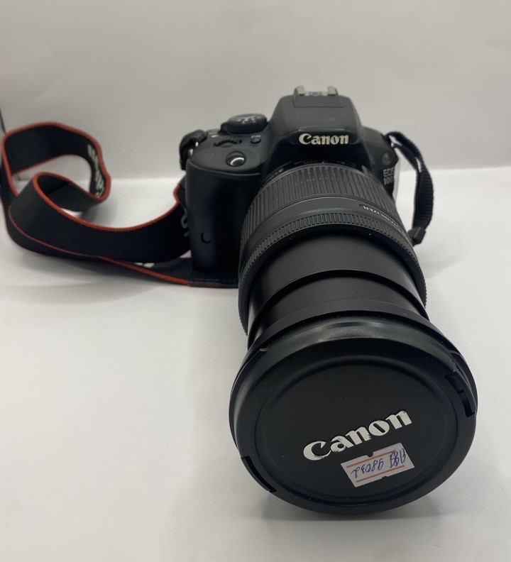 Фотоаппарат Canon EOS 100D с объективом EFS 18-200mm, чёрный-1