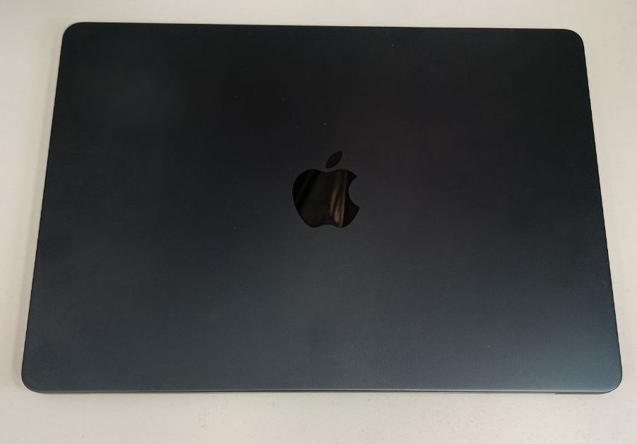 Ноутбук Apple MacBook Air M2 (2022), 8 ГБ ОЗУ, 256 ГБ SSD, Midnight