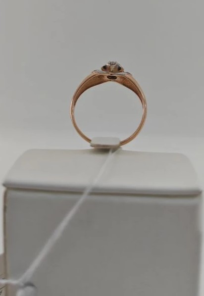 Кольцо золотое 585 пробы с бриллиантами, 2, 75 гр