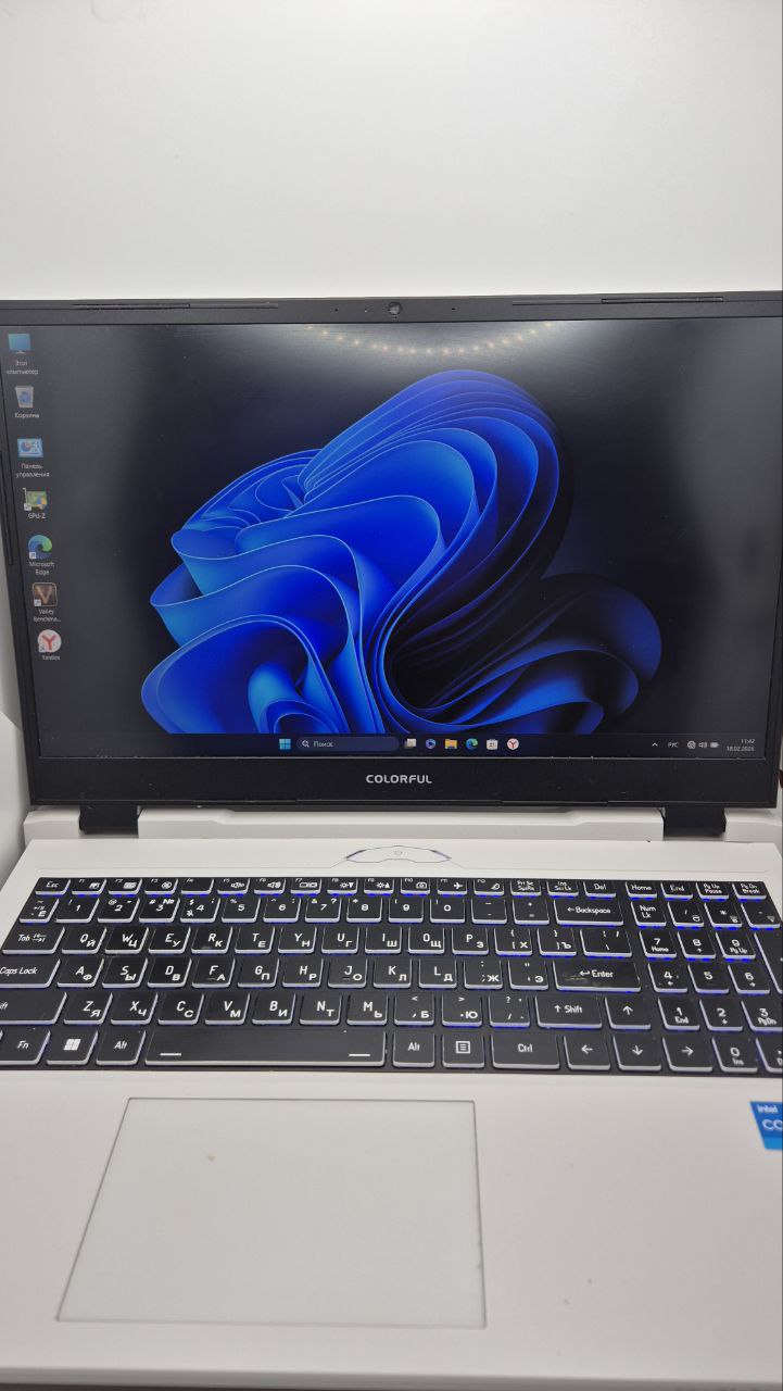 Ноутбук Colorful P15 24-HE55D16512A-W, белый, 15.6", Intel Core i5, 16 ГБ ОЗУ, 1 ТБ SSD, NVIDIA GeFo