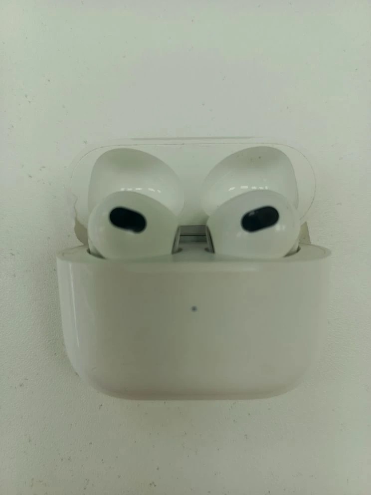 Беспроводные наушники Apple AirPods 3 A2564, белые-1