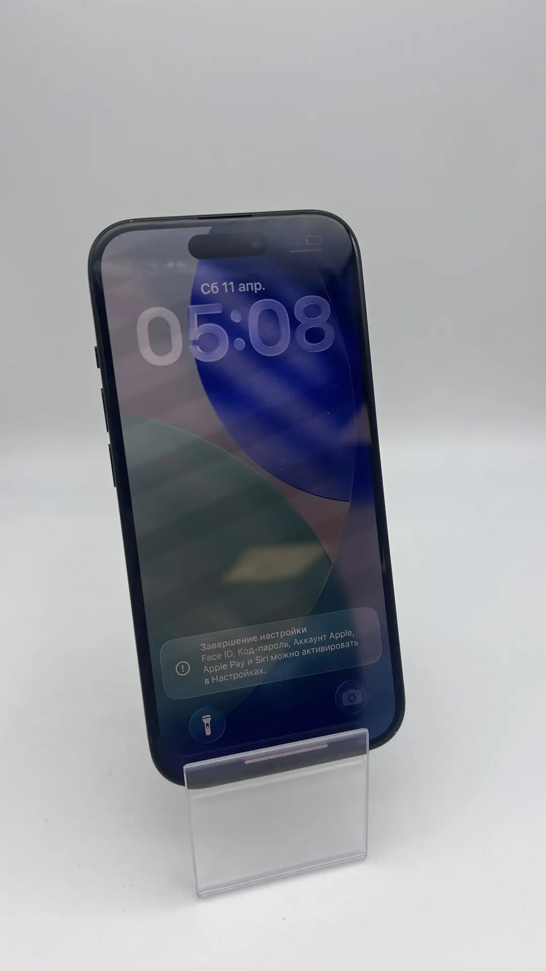 Смартфон Apple iPhone 15 Pro 128 ГБ, чёрный-1