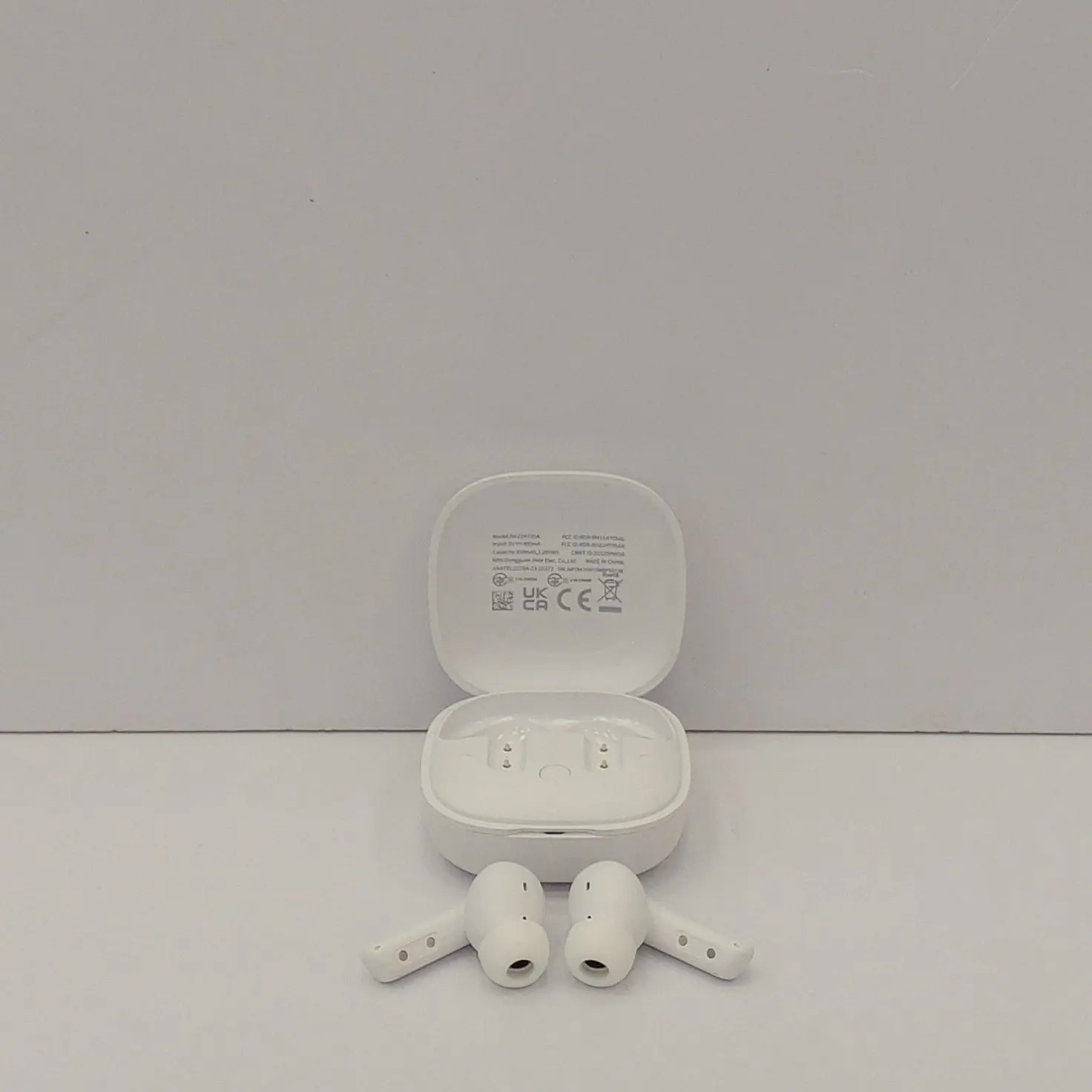 Беспроводные наушники QCY Melobuds ANC BH21HT05A, белые