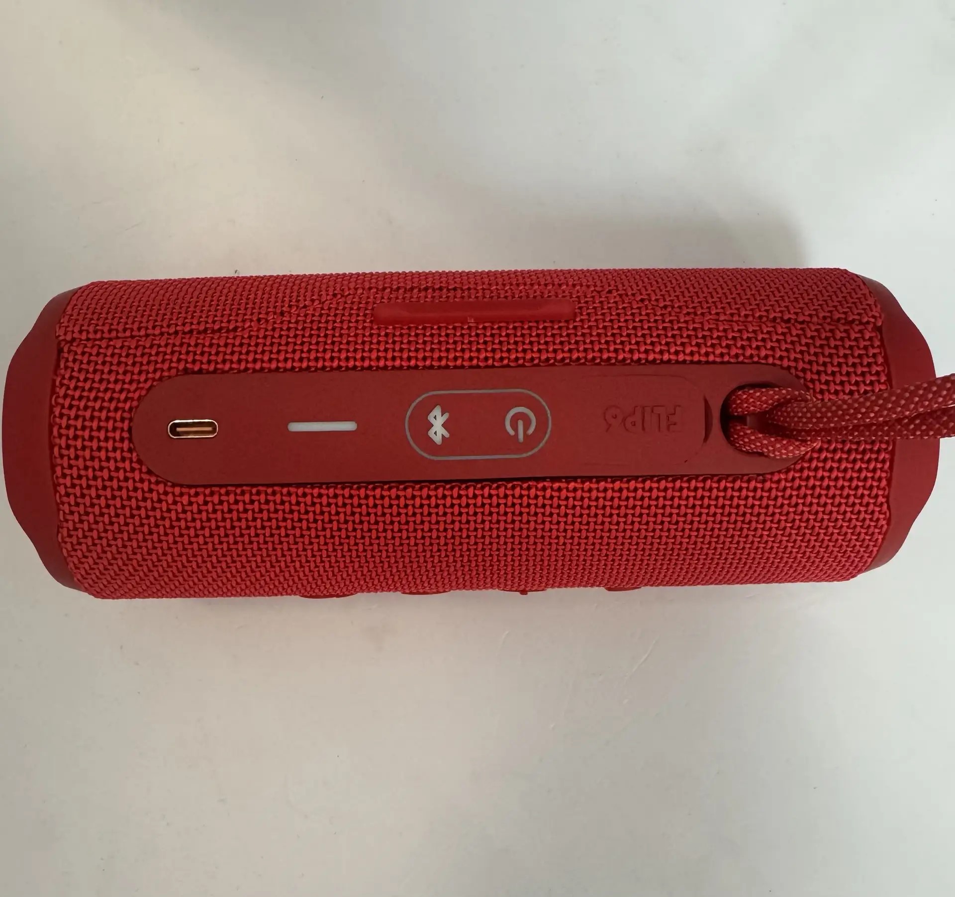 Беспроводная колонка JBL FLIP6, красная