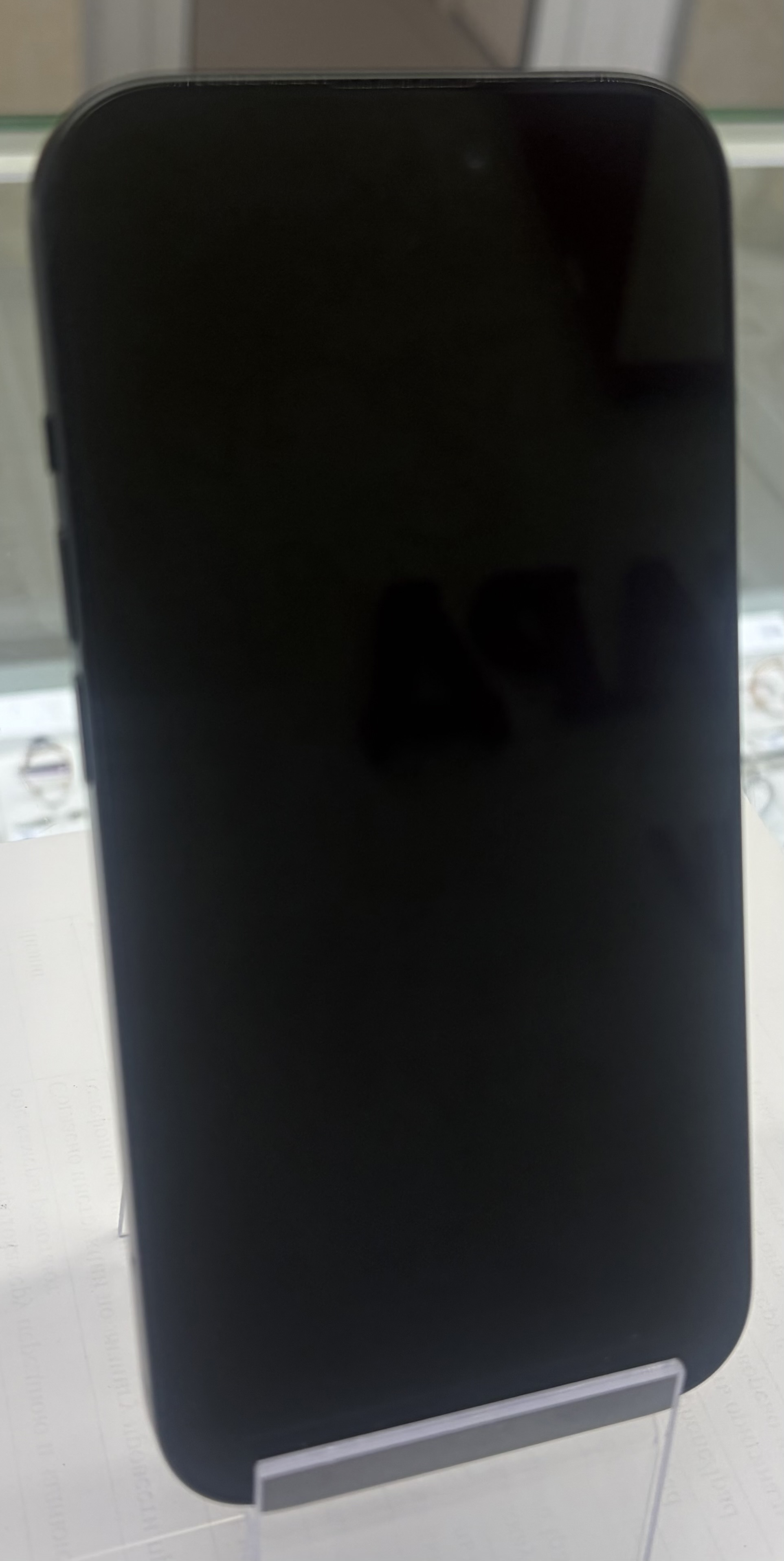 Смартфон Apple iPhone 15, 128 ГБ, чёрный-1