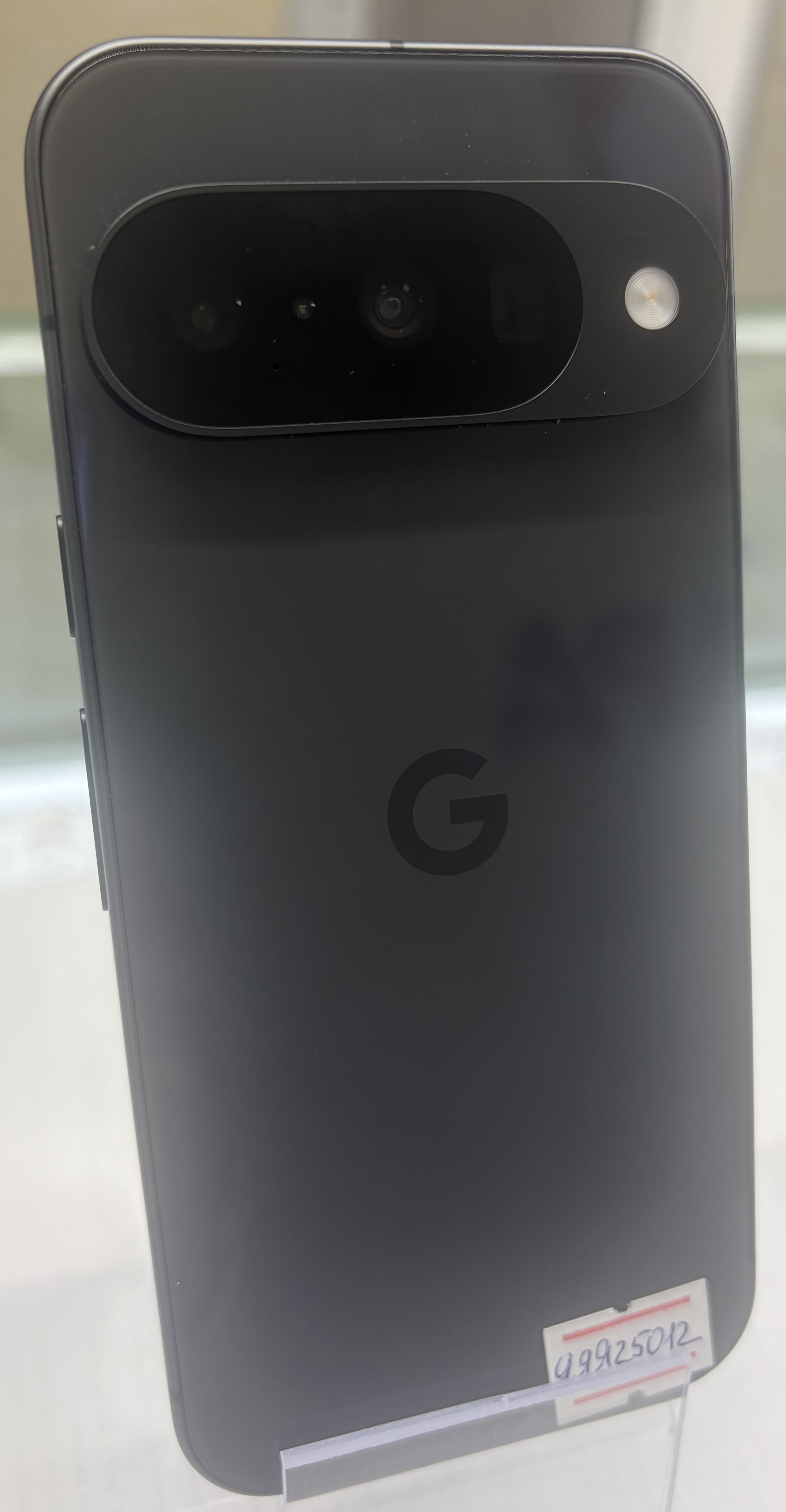 Смартфон Google Pixel 10, 12/128 ГБ, чёрный