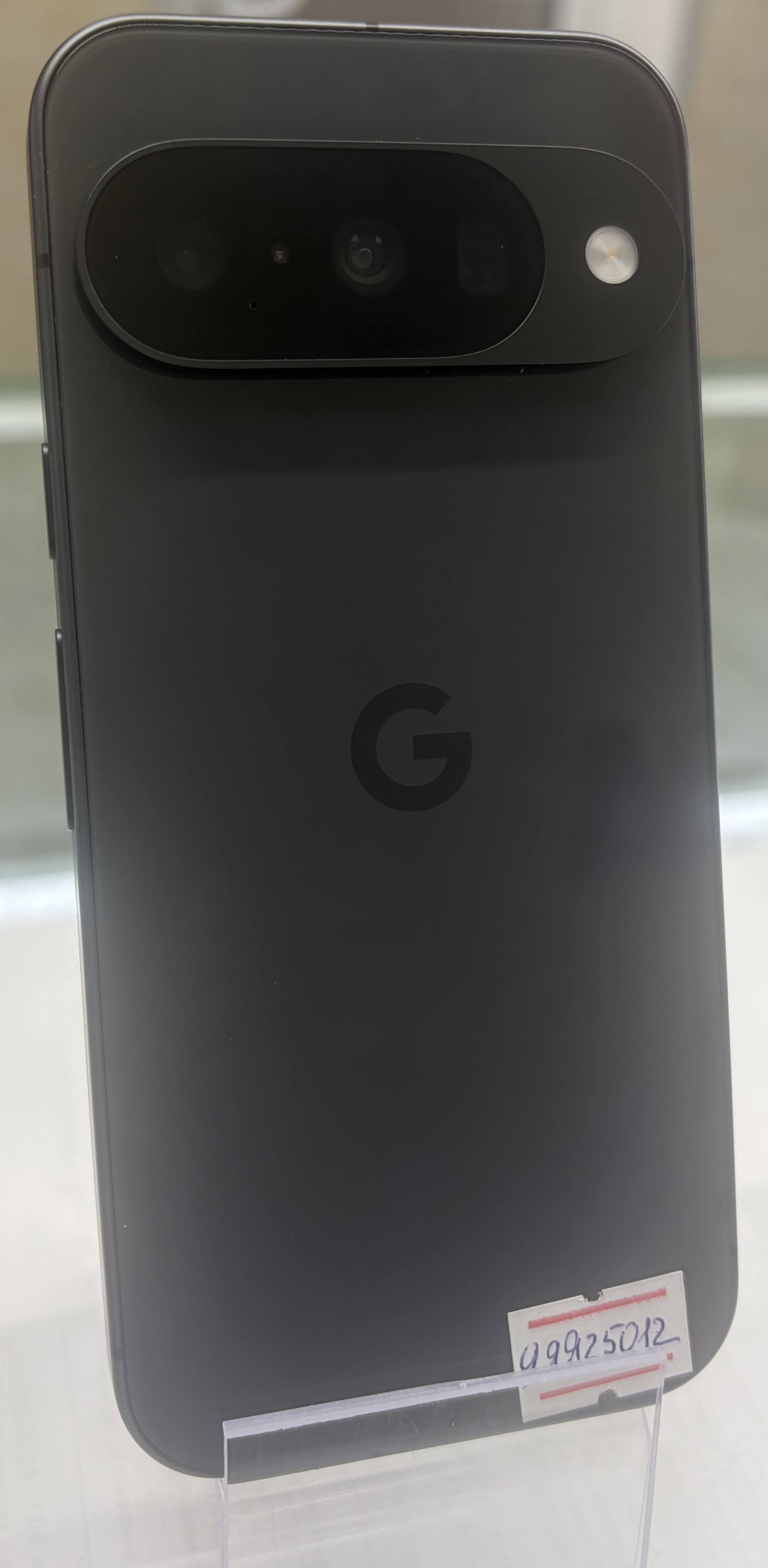 Смартфон Google Pixel 10, 12/128 ГБ, чёрный-7