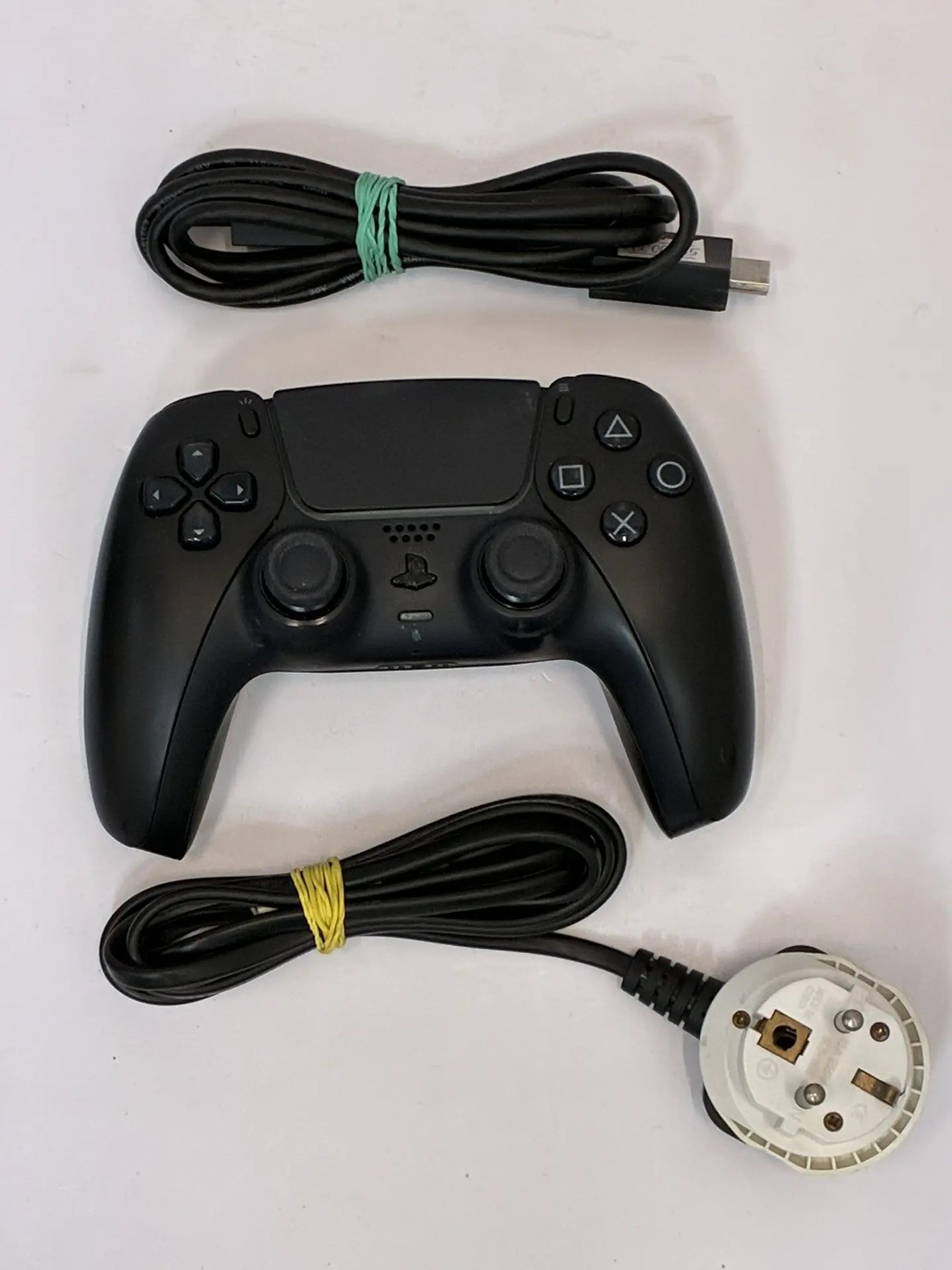 Игровая приставка Sony PlayStation 5 CFI-1216A