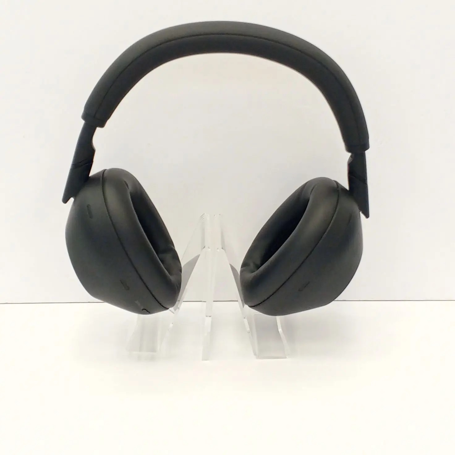 Беспроводные наушники Sony WH-1000XM6, чёрные