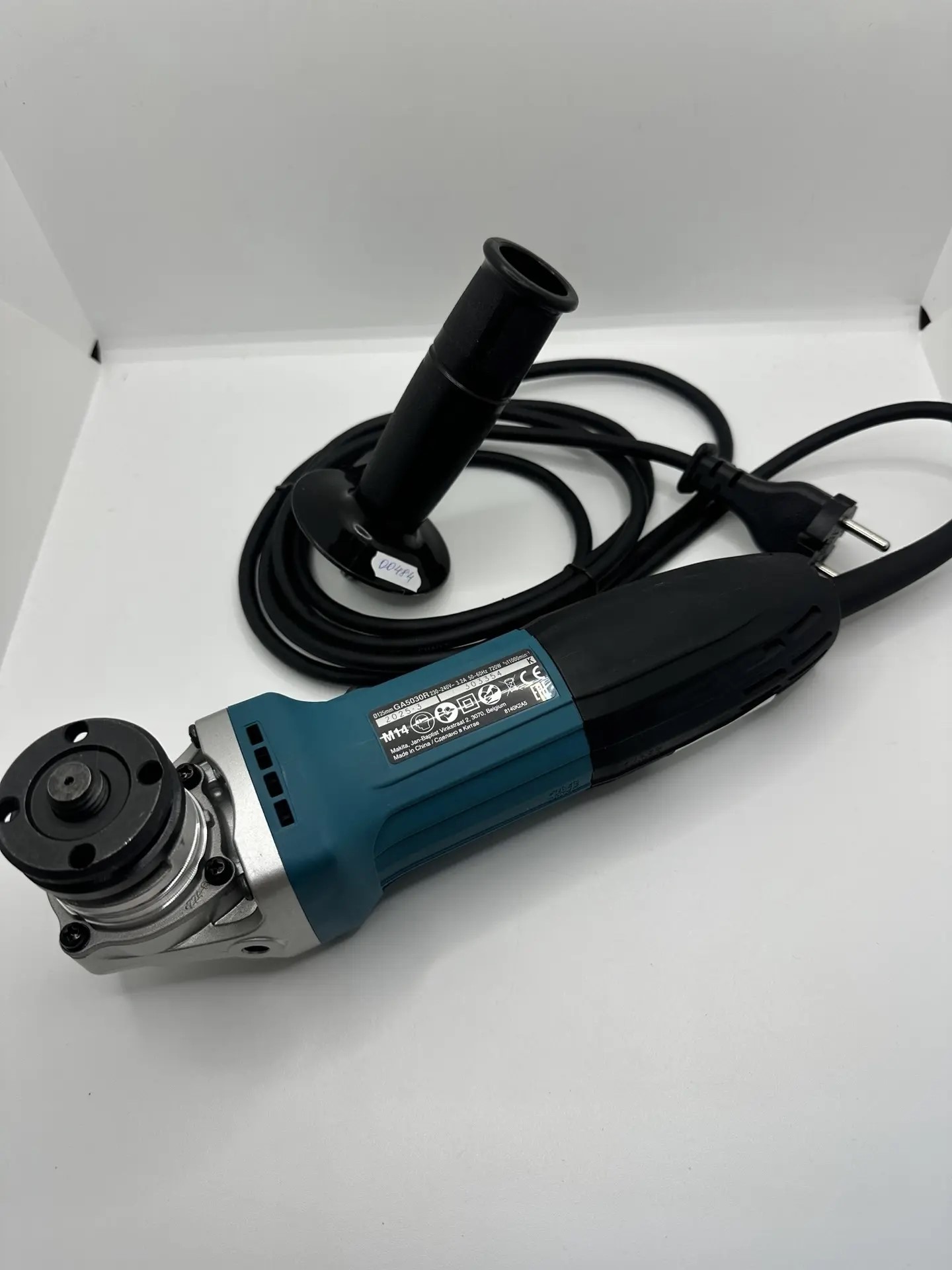 Угловая шлифовальная машина Makita GA5030R-1