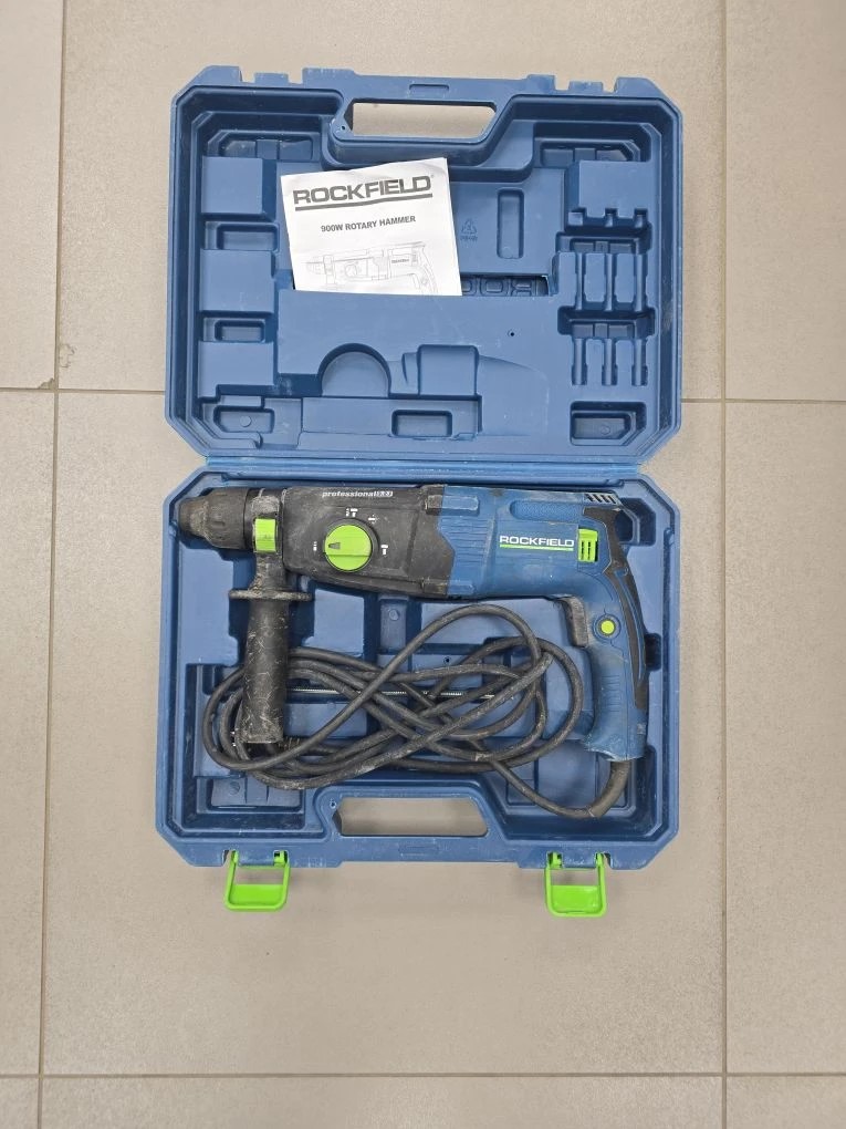 Перфоратор Rockfield RF28RHK, 900 Вт