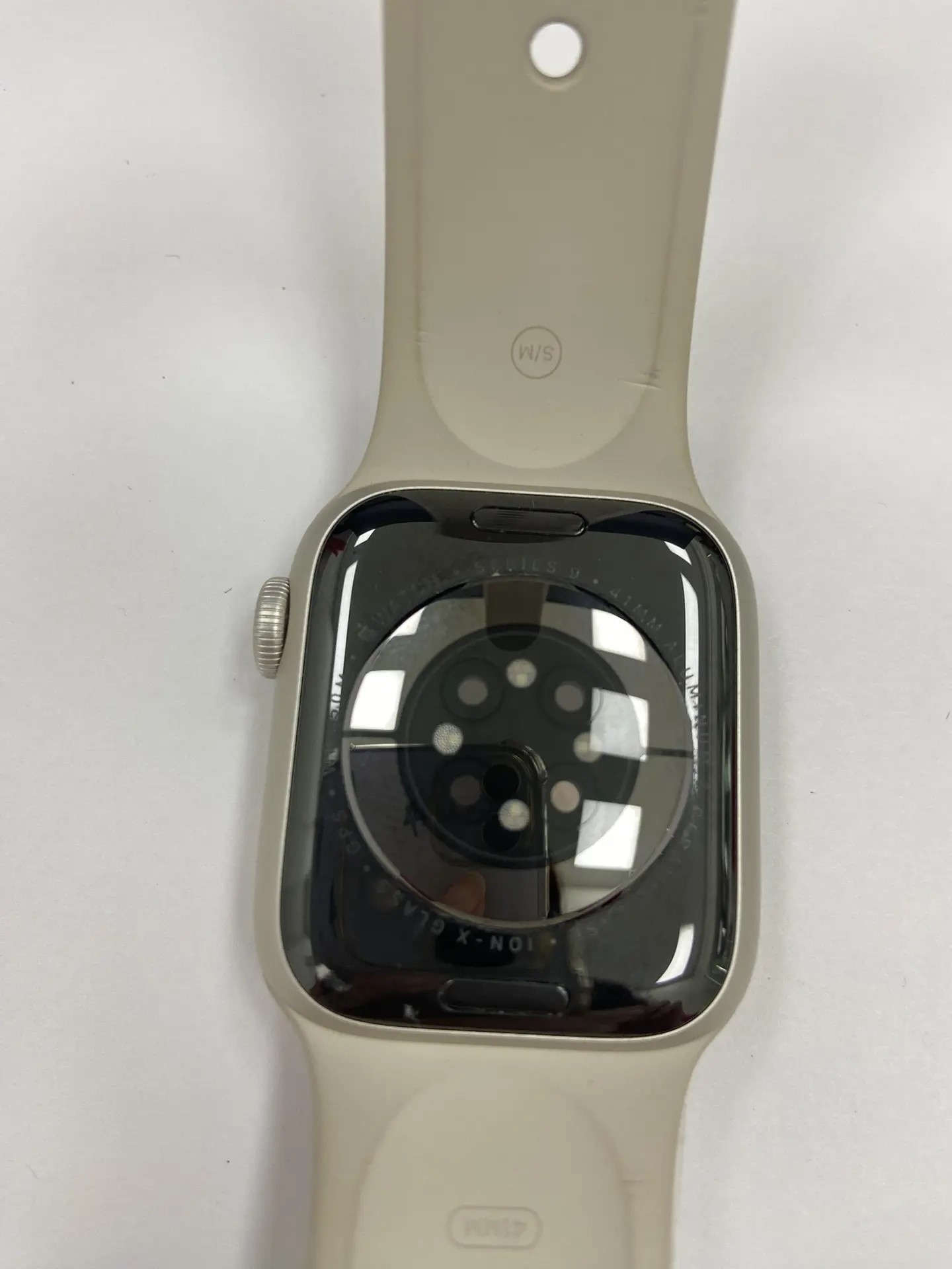 Смарт-часы Apple Watch Series 9 41 mm Starlight-2