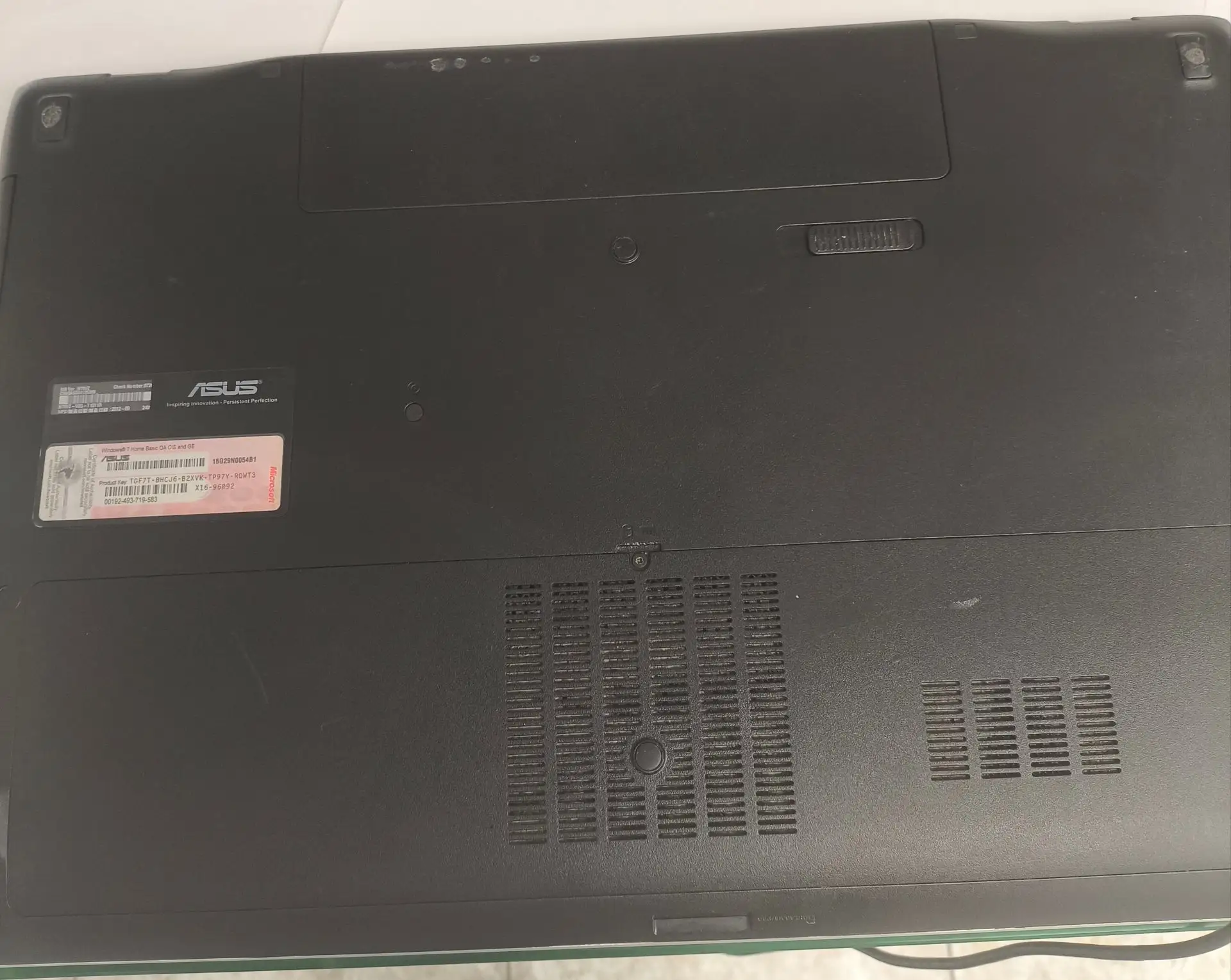 Ноутбук ASUS N76VZ, чёрный, 17.3", Intel Core i7, 8 ГБ ОЗУ, 1 ТБ HDD