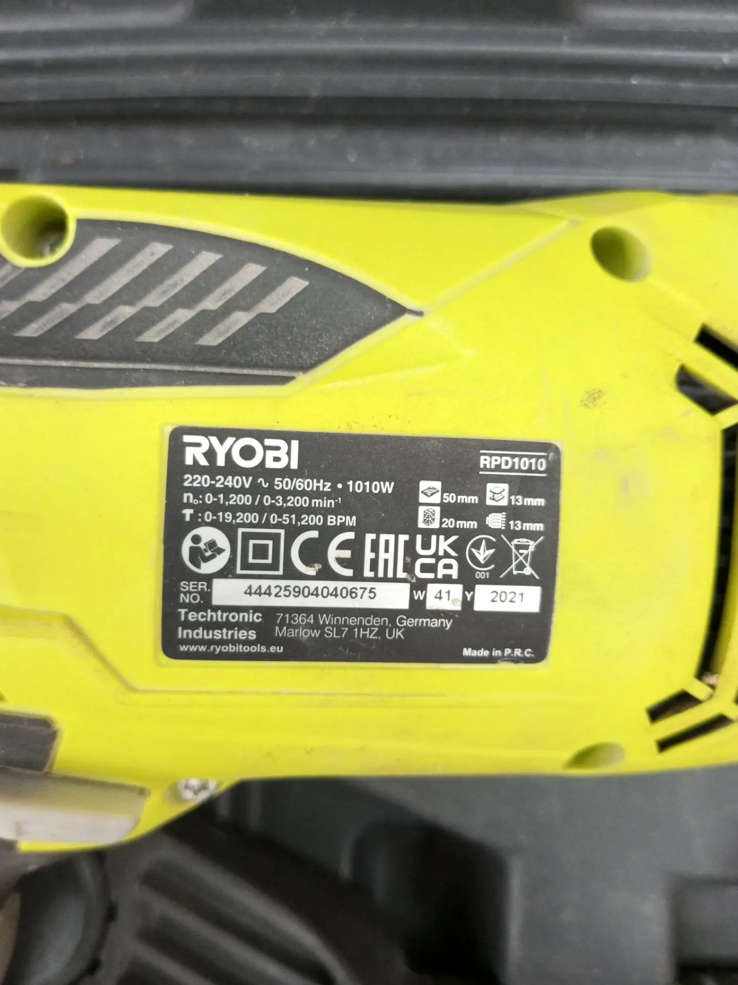 Ударная дрель RYOBI RPD1010, в комплекте кейс и ручка