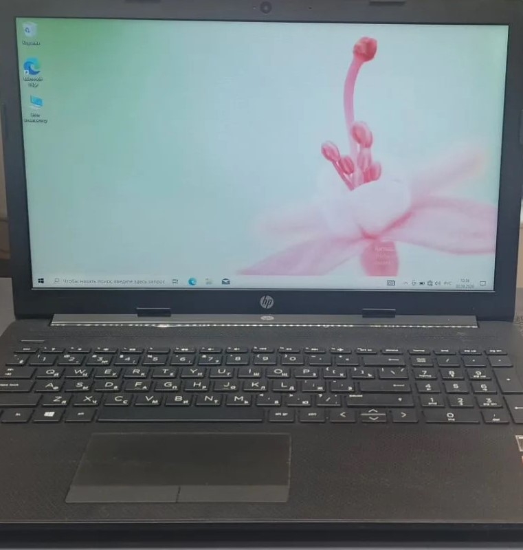 Ноутбук HP 15-db1042ur черный 15,6"-1