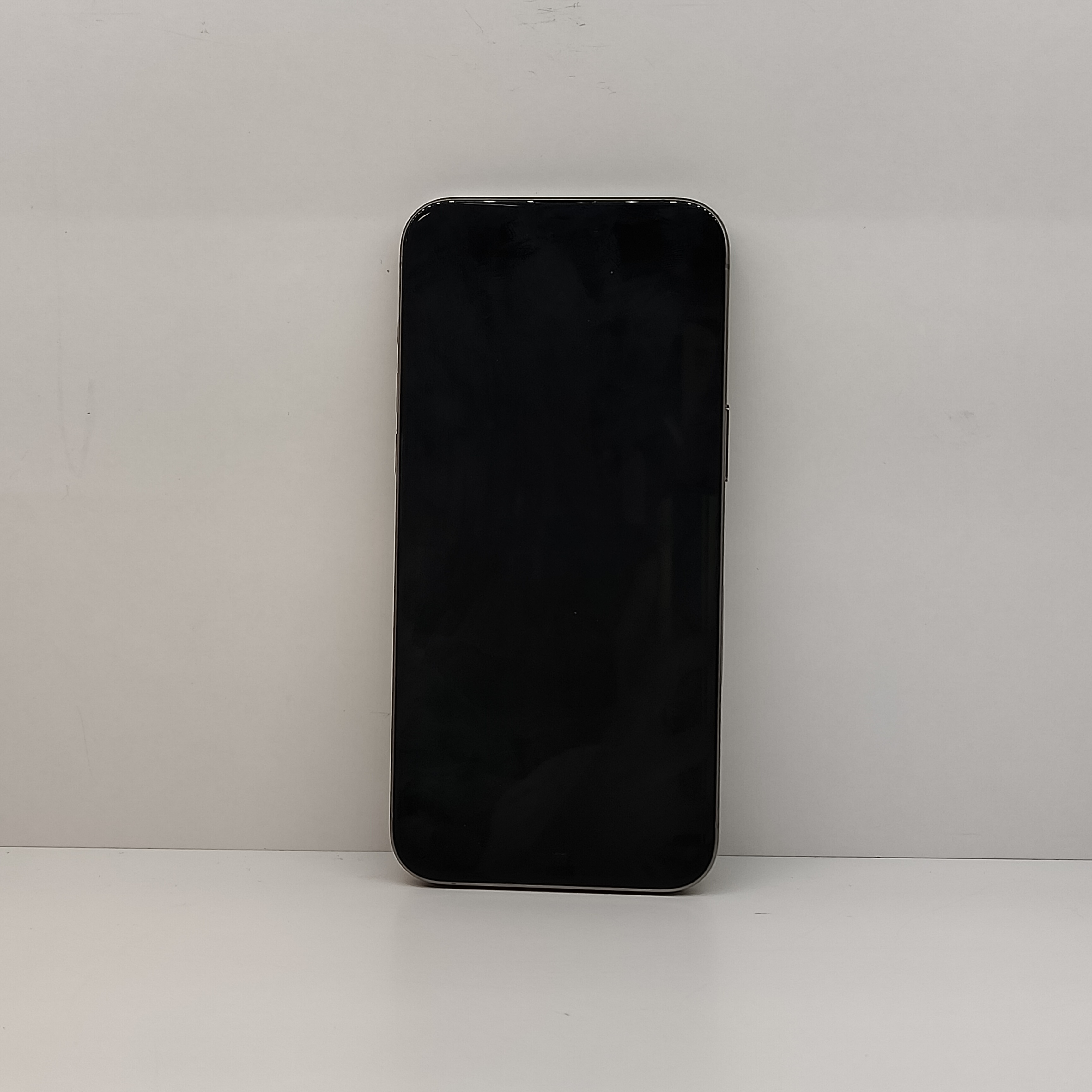 Смартфон Apple iPhone 15 Pro Max 256GB, Natural Titanium-1