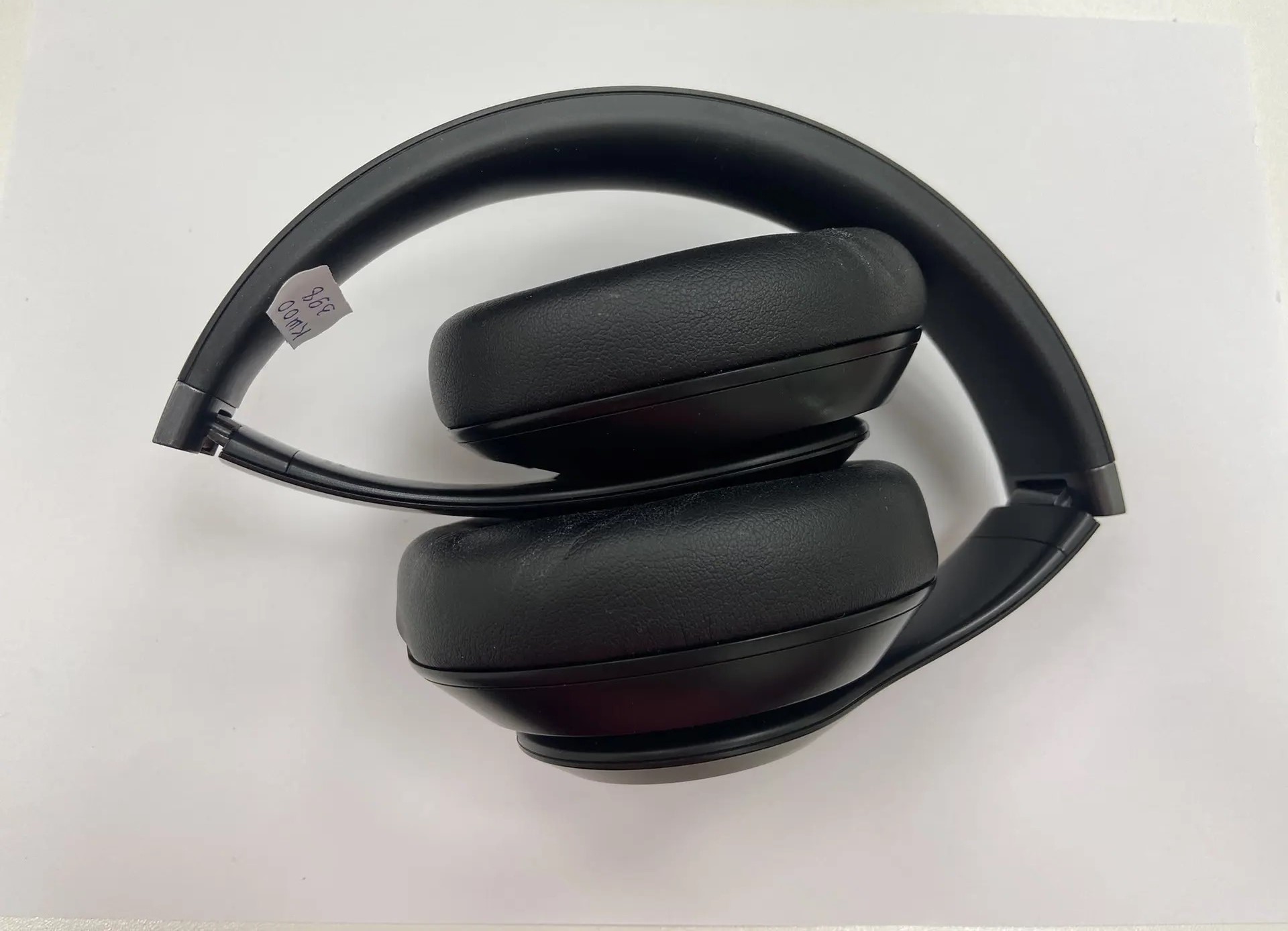 Беспроводные наушники Beats Studio Pro, чёрные-2