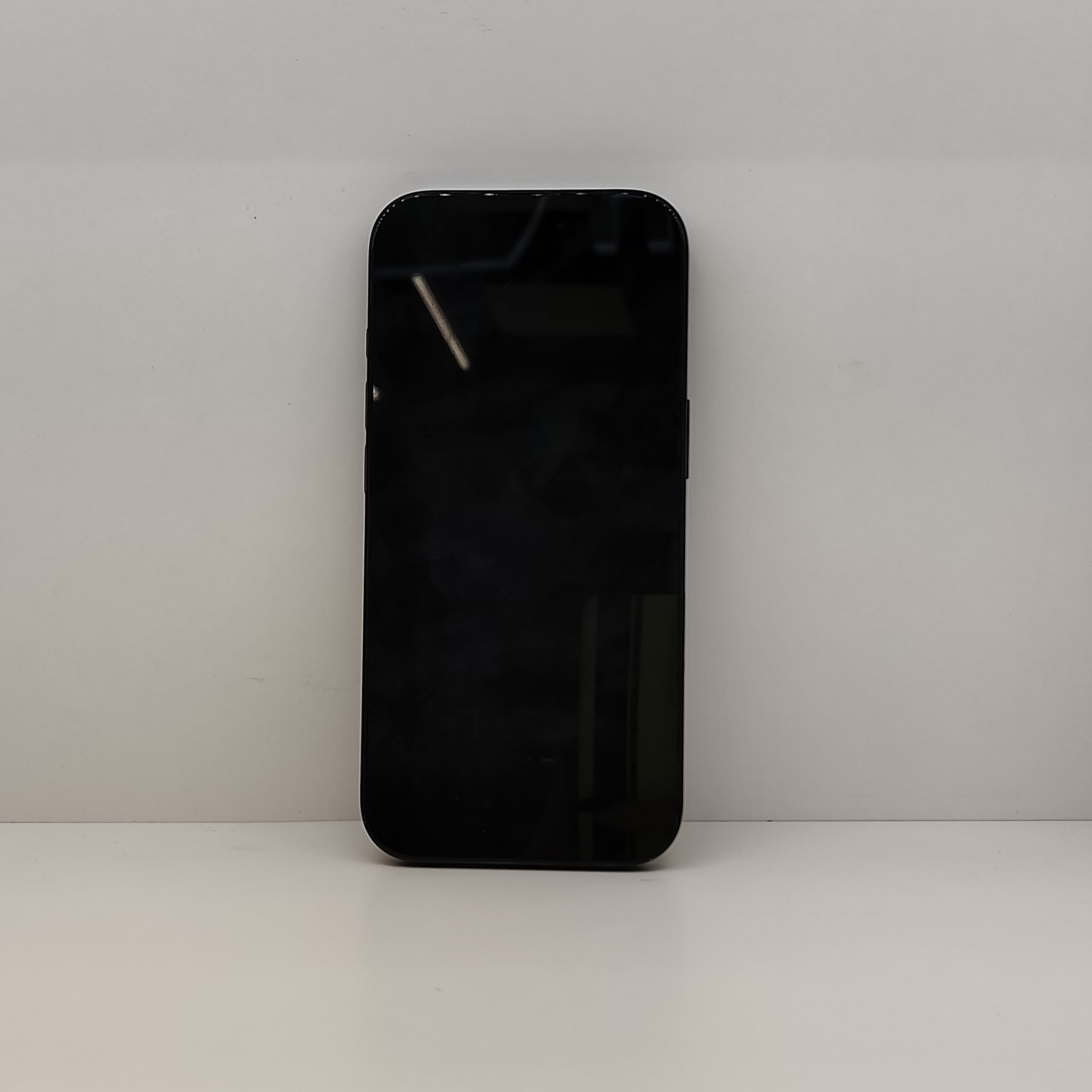 Смартфон Apple iPhone 16 Pro 256GB, Black Titanium-1