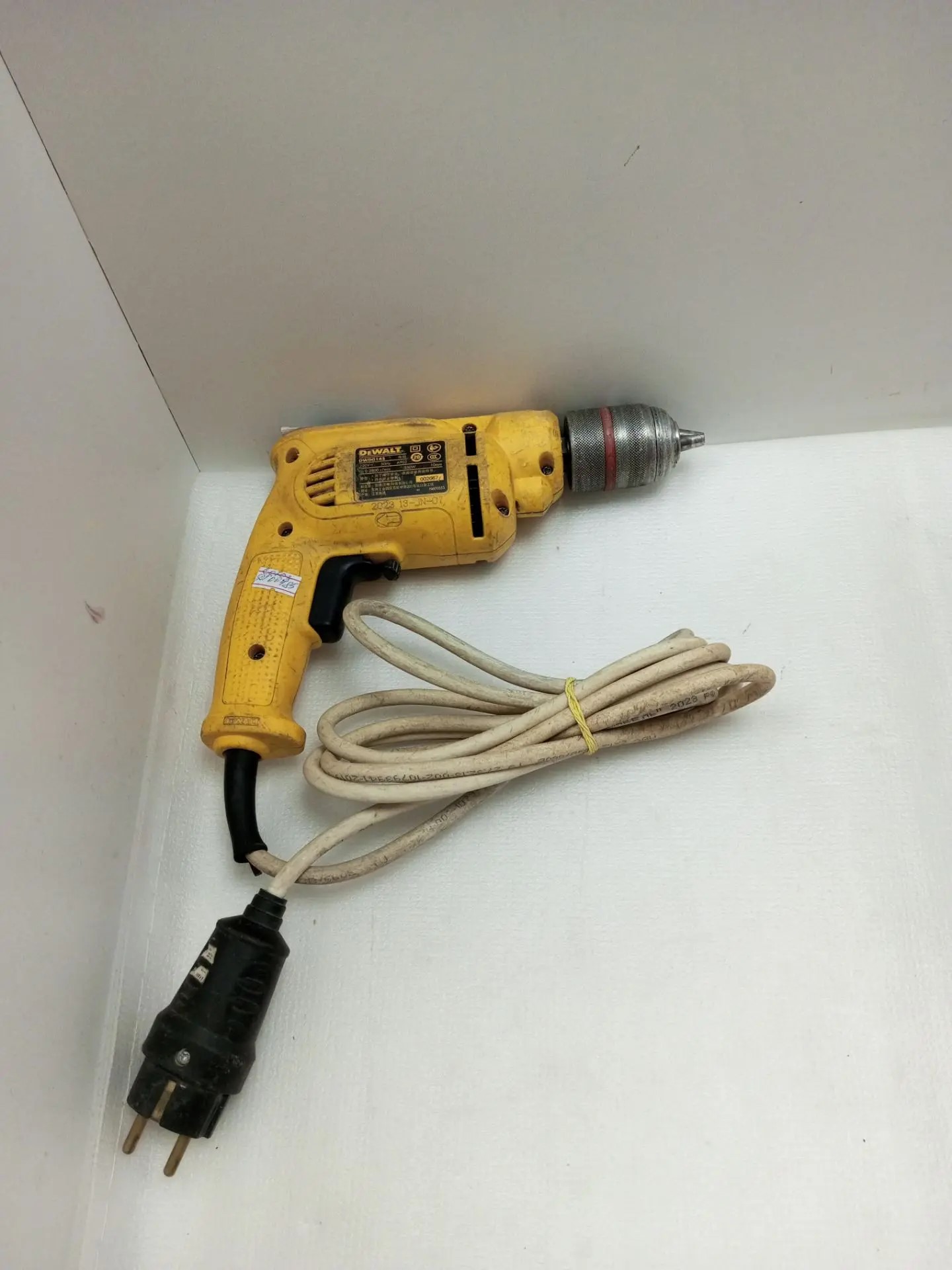 Дрель DeWALT DWD014S-1