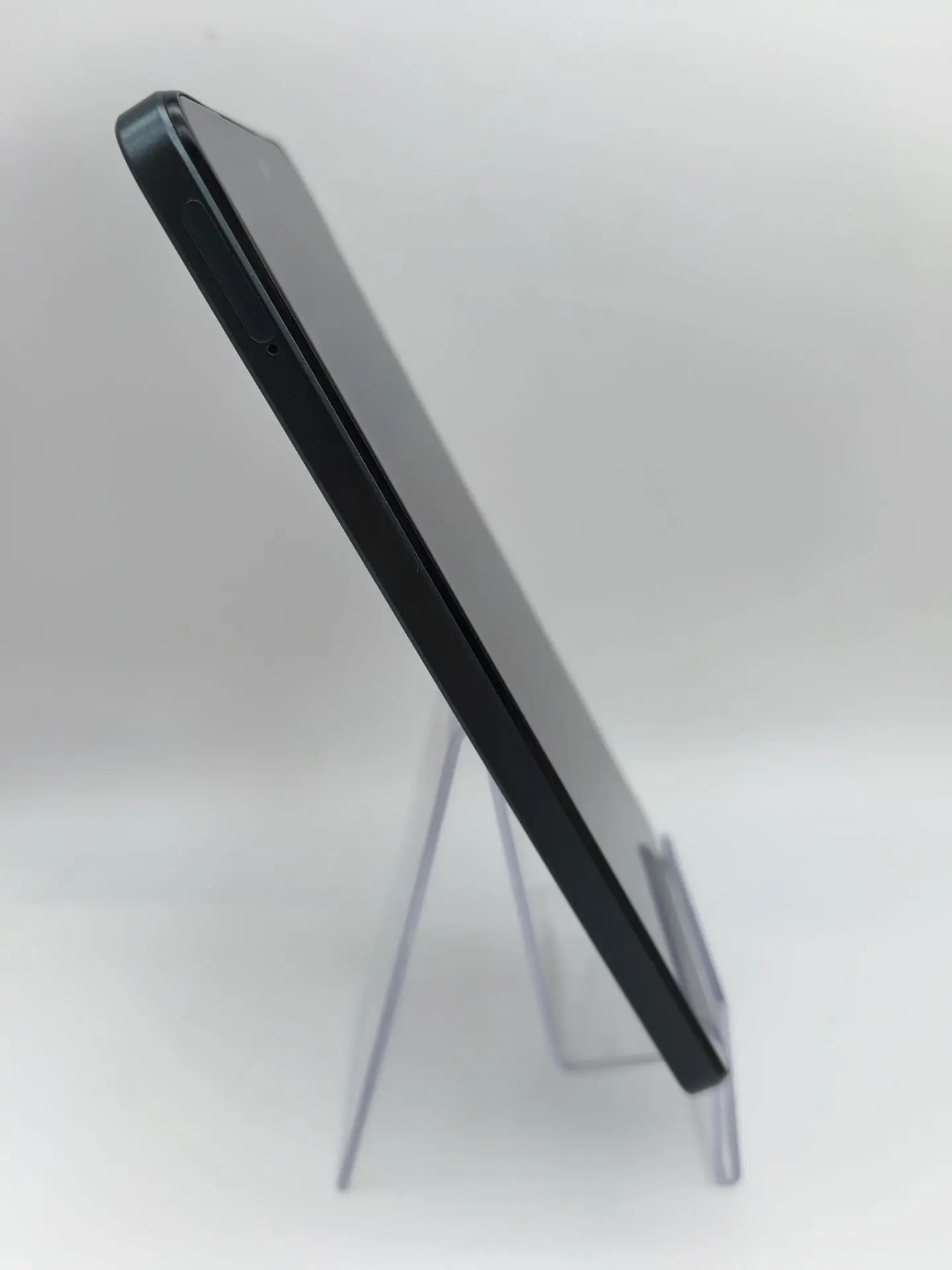 Смартфон Realme C71 RMX5303, 6/128 ГБ, зелёный