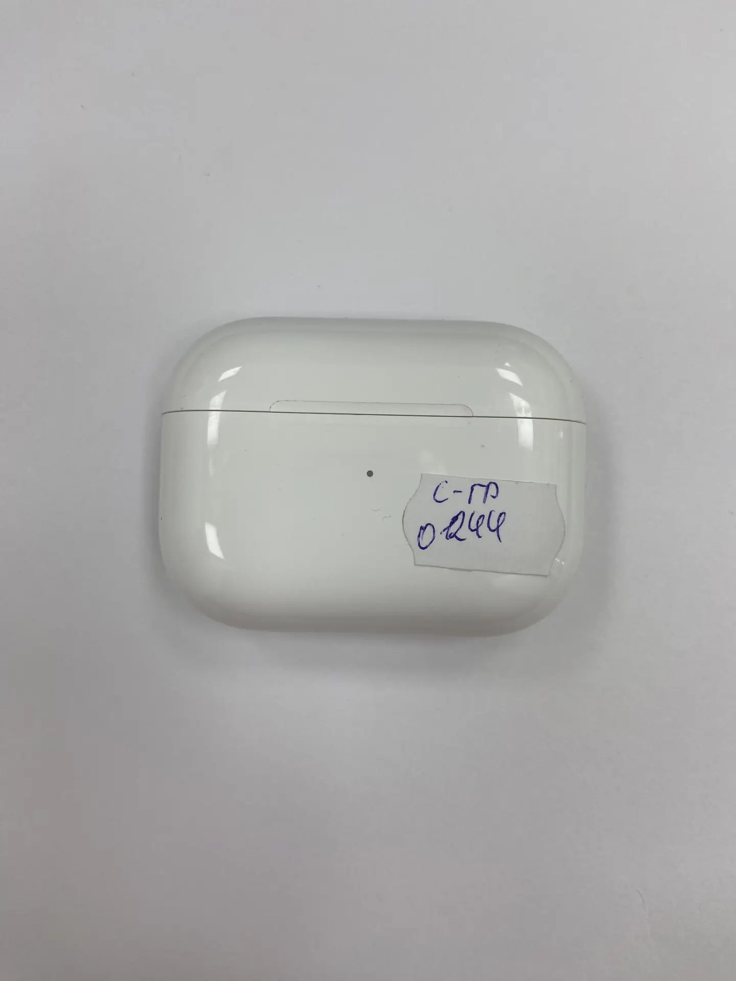 Беспроводные наушники Apple AirPods Pro 2nd, белые-1