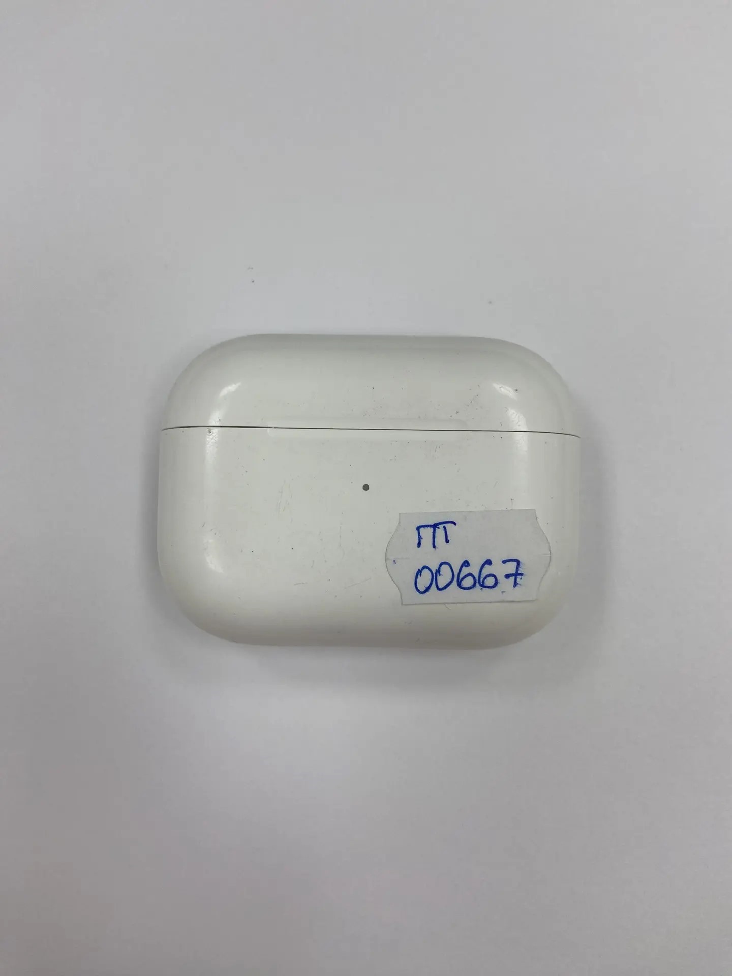 Беспроводные наушники Apple AirPods Pro 2nd A2698, белые-1