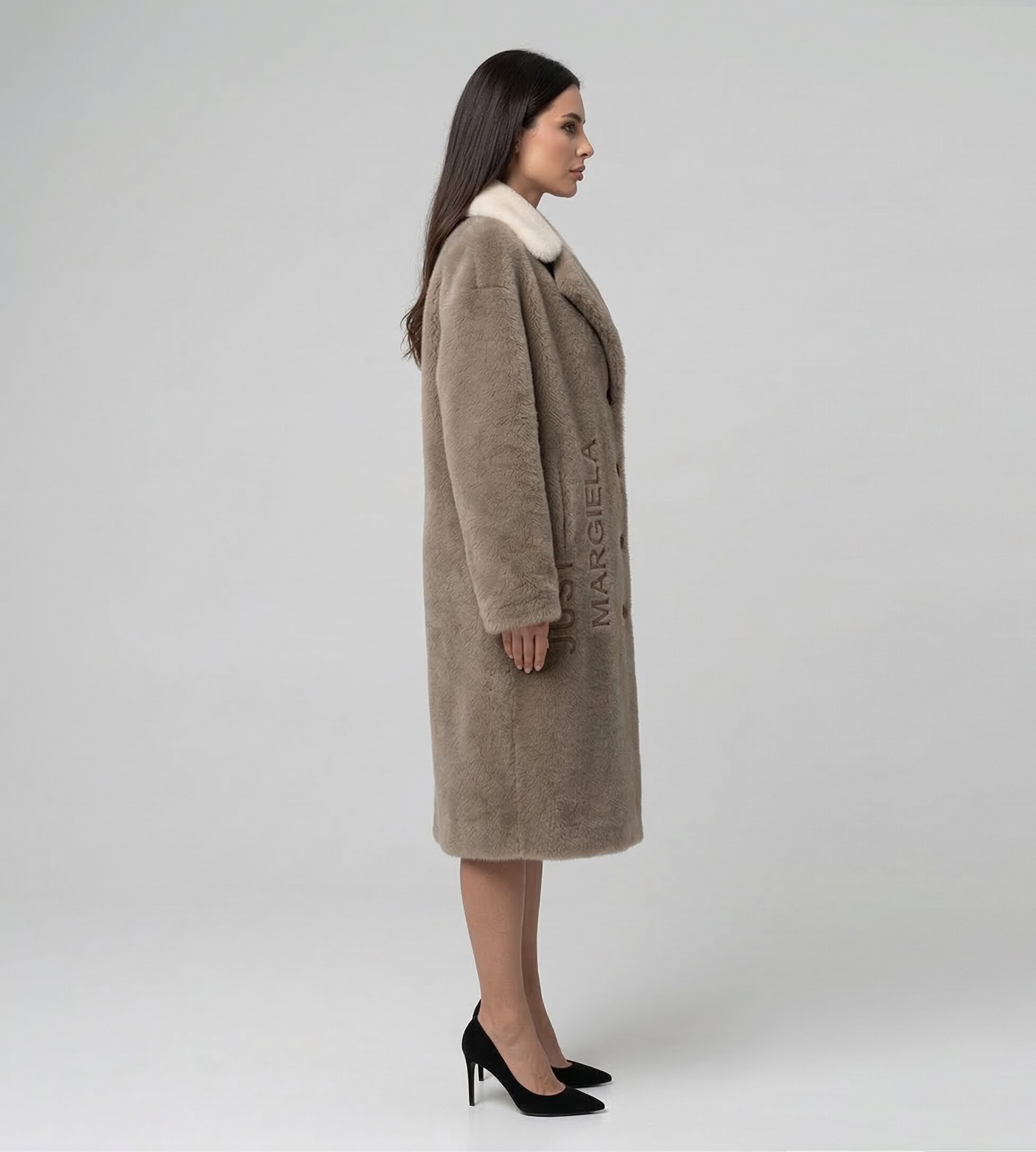 Пальто из экомеха, бежевое, размер 54 (2XL)