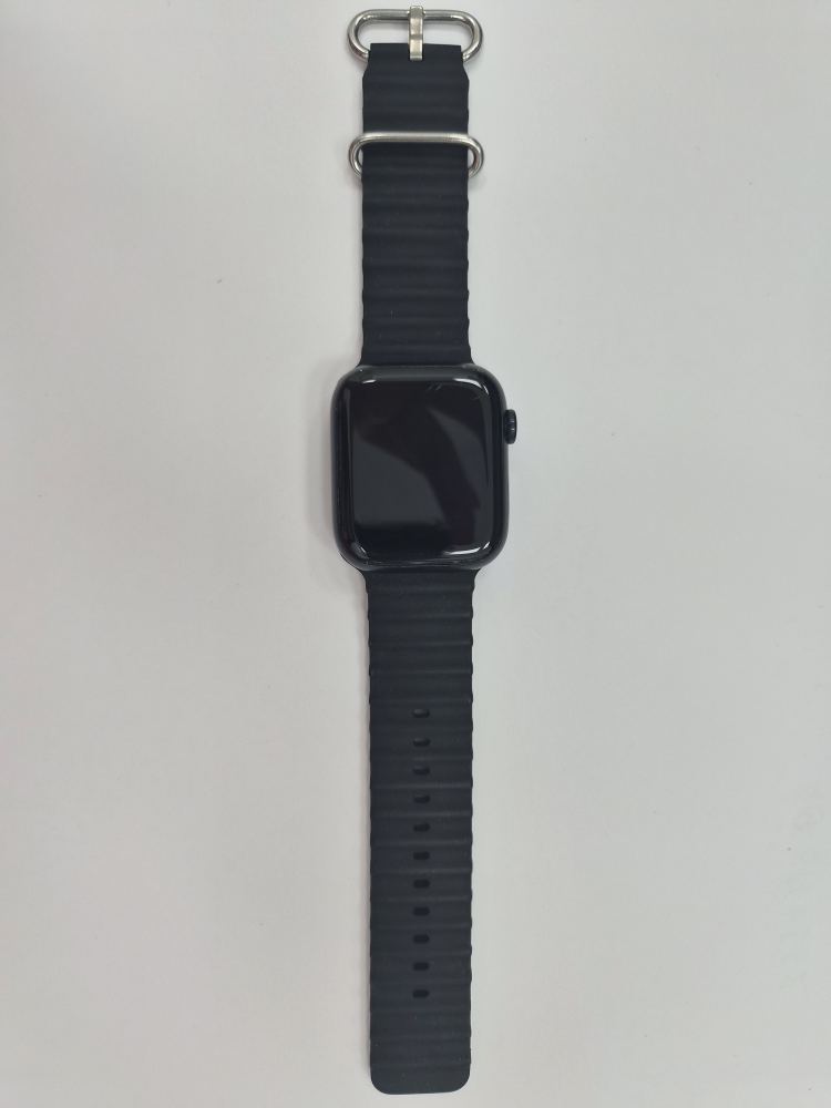 Смарт-часы Apple Watch 8 45 мм, чёрный-1