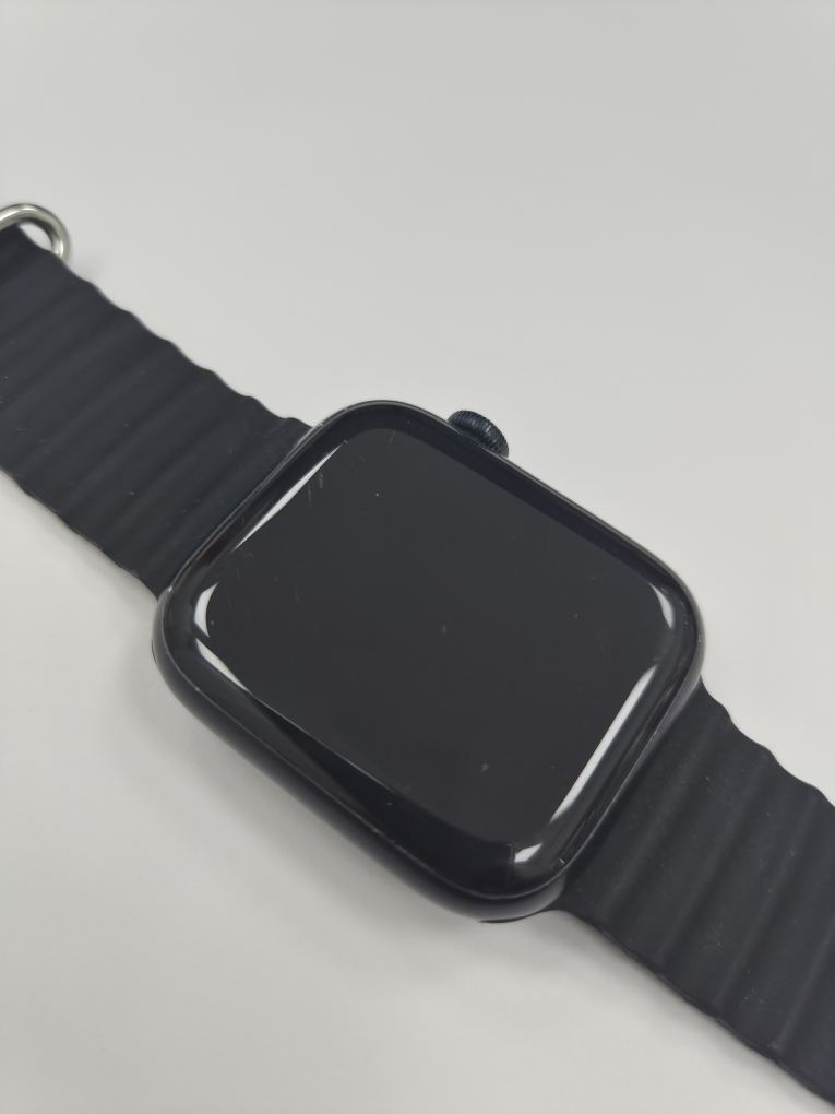 Смарт-часы Apple Watch 8 45 мм, чёрный