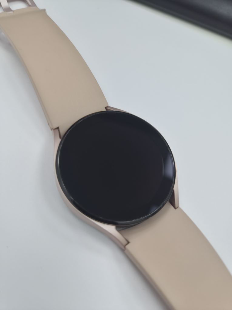 Смарт-часы Samsung Galaxy Watch 4 SM-R860, розовые