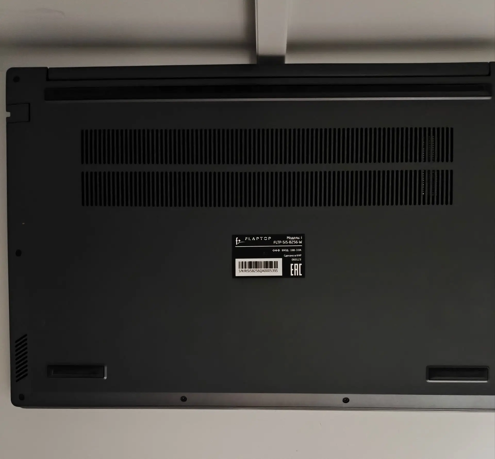 Ноутбук Flaptop FLTP-5i5-8256-W