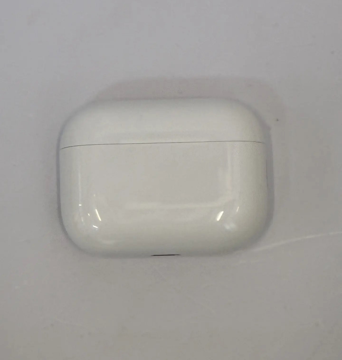 Беспроводные наушники Apple AirPods-1