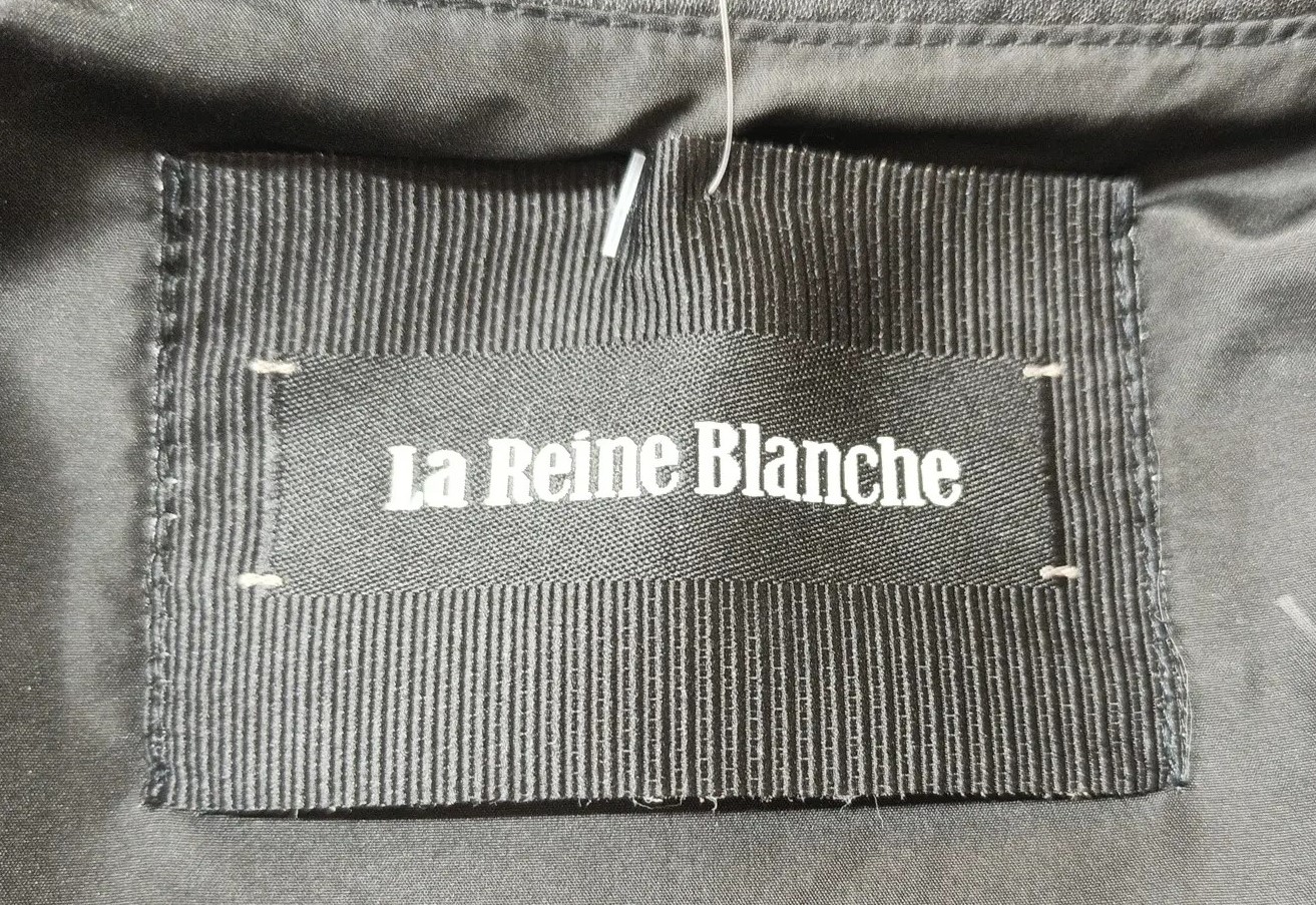 Куртка женская из кожи La Reine Blanche, 46 размер, длина 53 см, чёрная