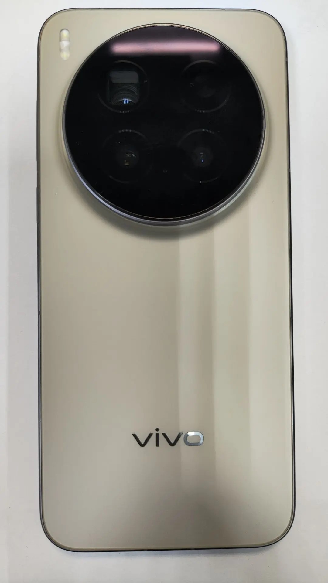 Смартфон Vivo X300 Pro, 512 ГБ, бежевый