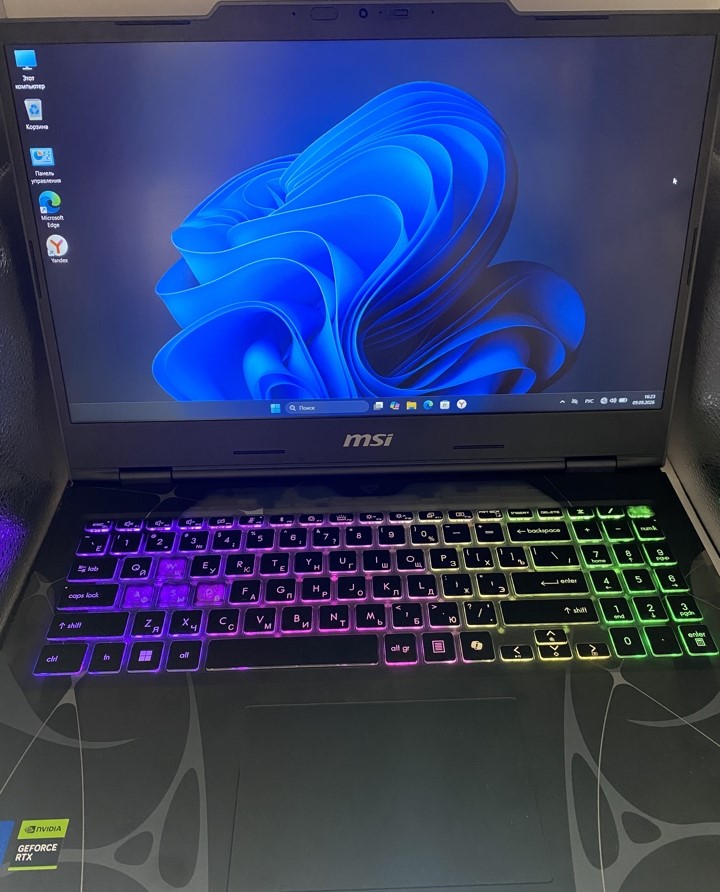 Ноутбук MSI MS1503-1