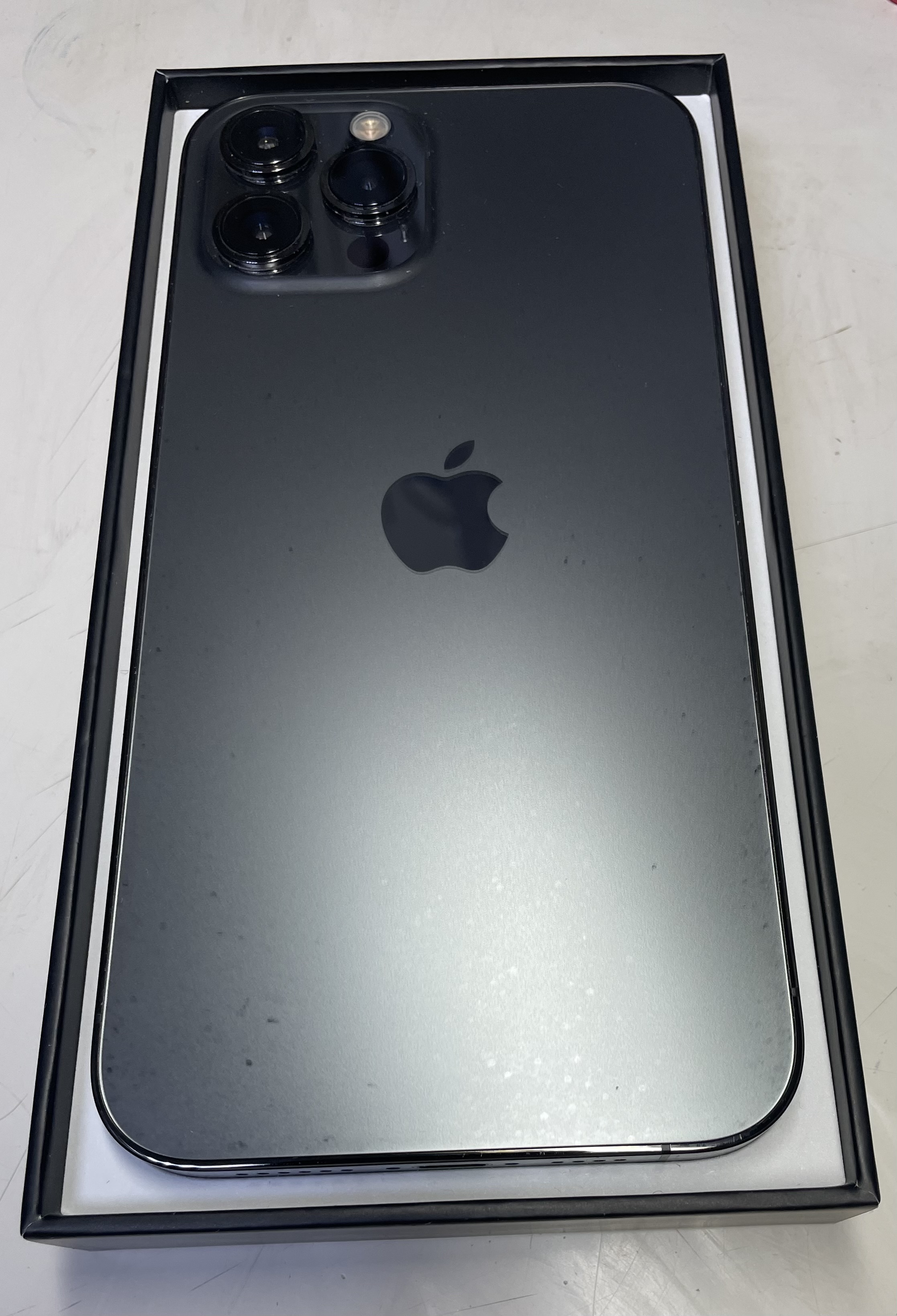 Смартфон Apple iPhone 12 Pro Max 256 ГБ