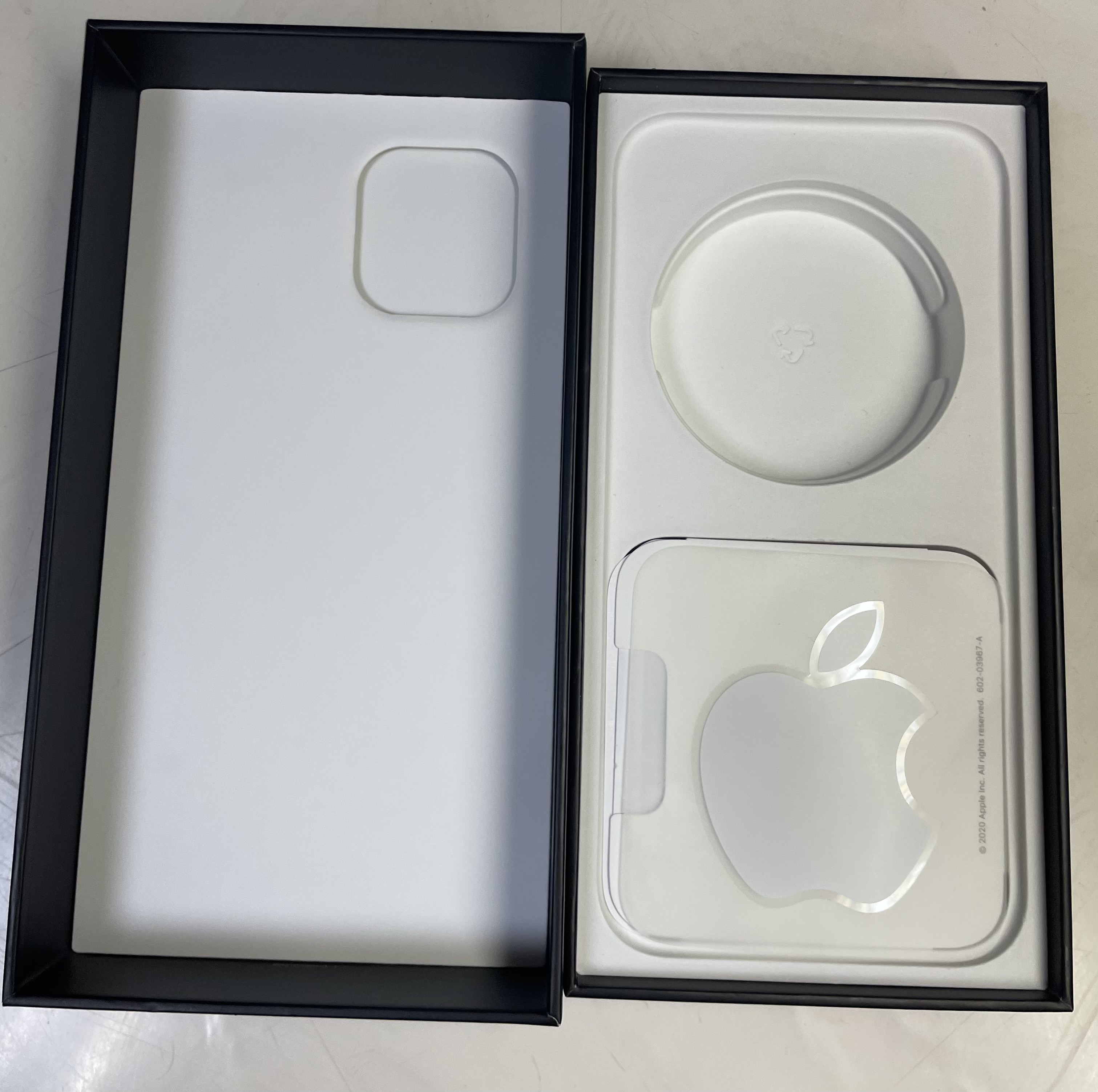 Смартфон Apple iPhone 12 Pro Max 256 ГБ