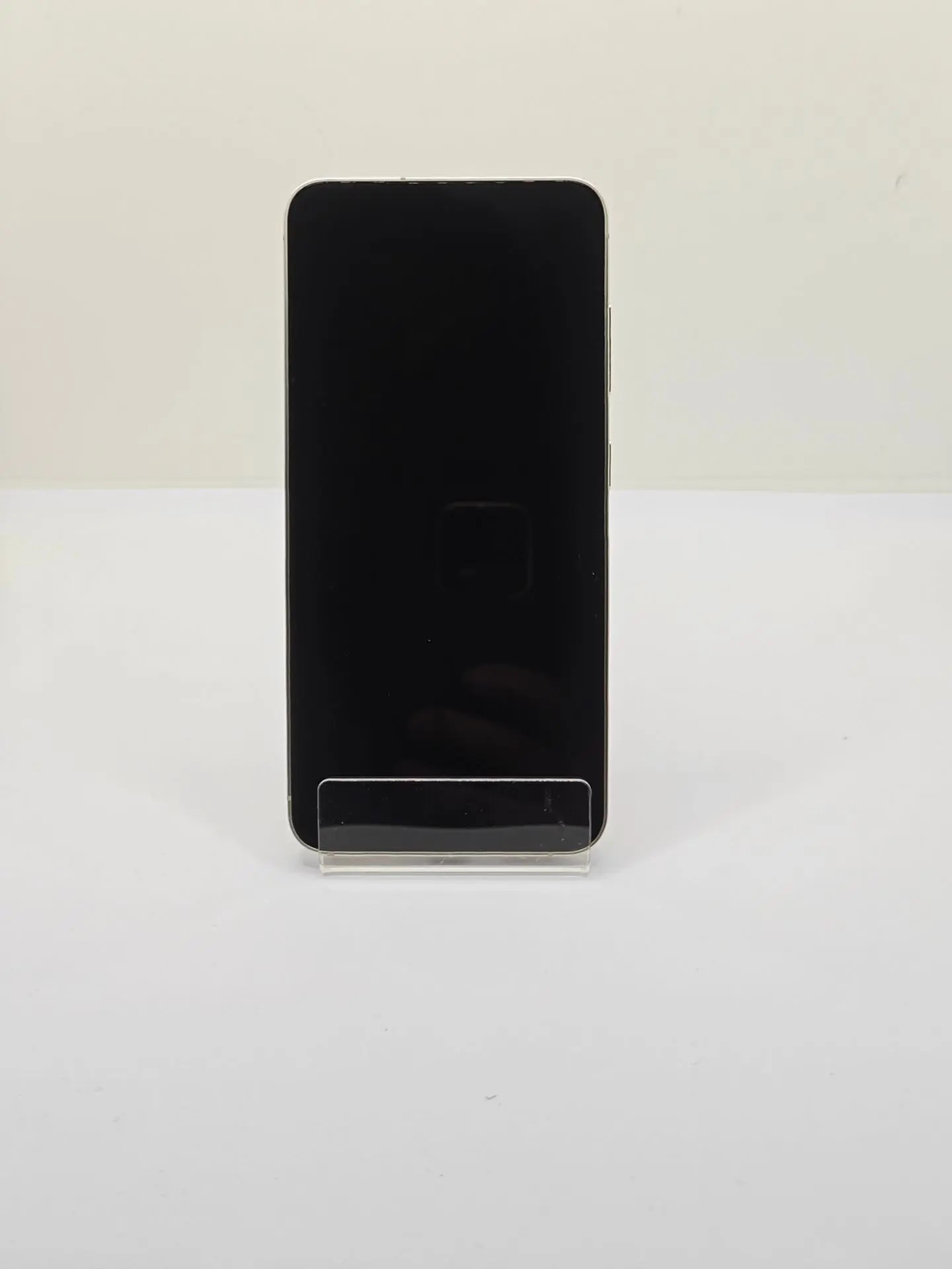 Смартфон Samsung Galaxy S24-2